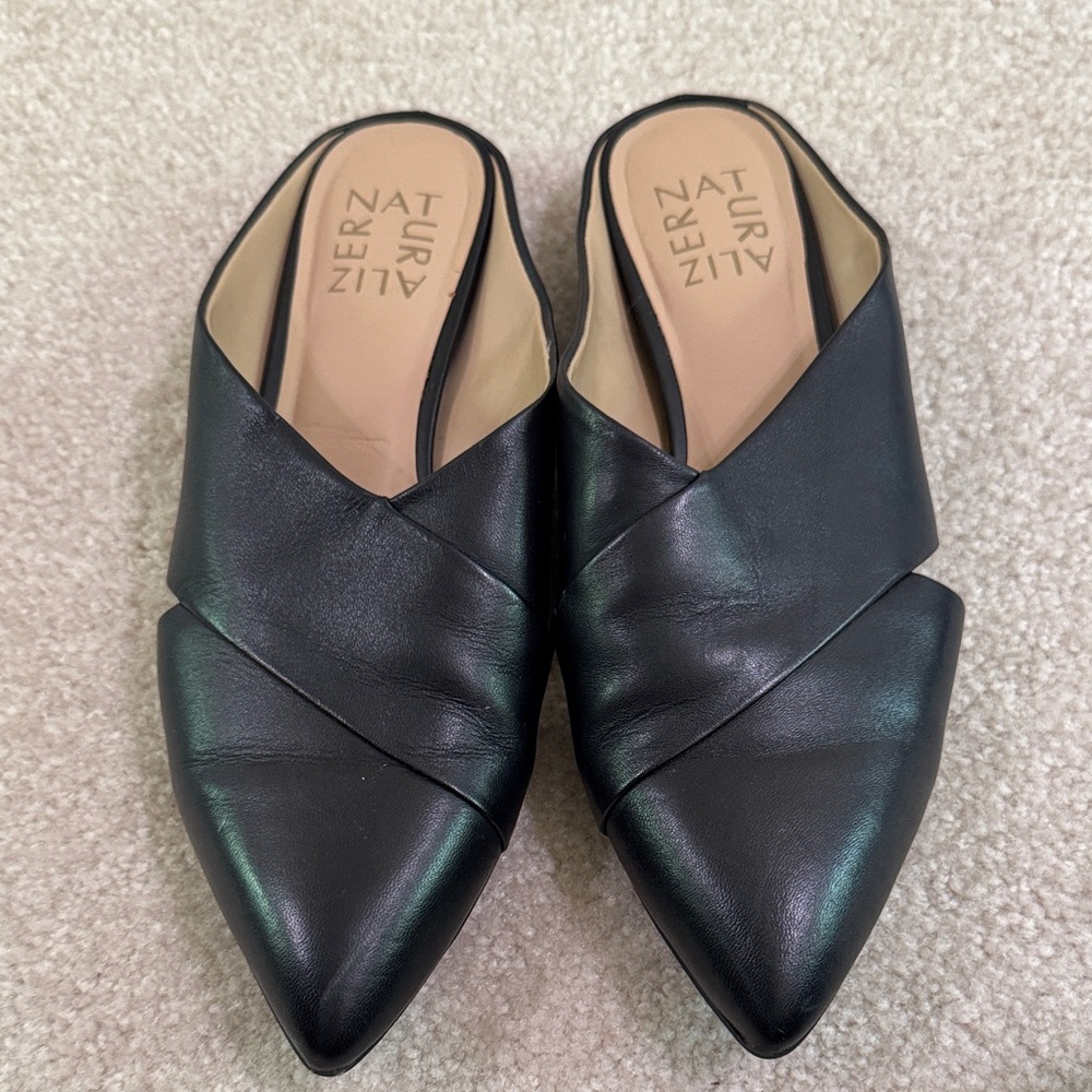 Naturalizer leather shoes